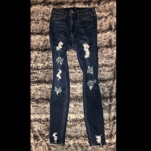 high waisted skinny ripped jeans. very stretchy.